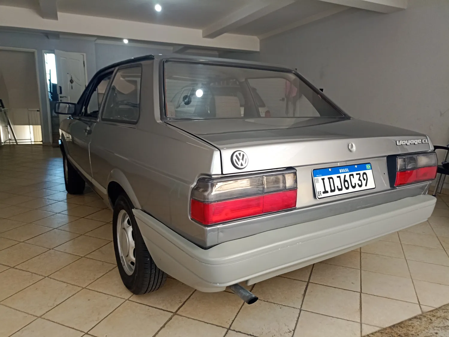 Voyage - Foto #2 do anúncio à venda de Carro clássico