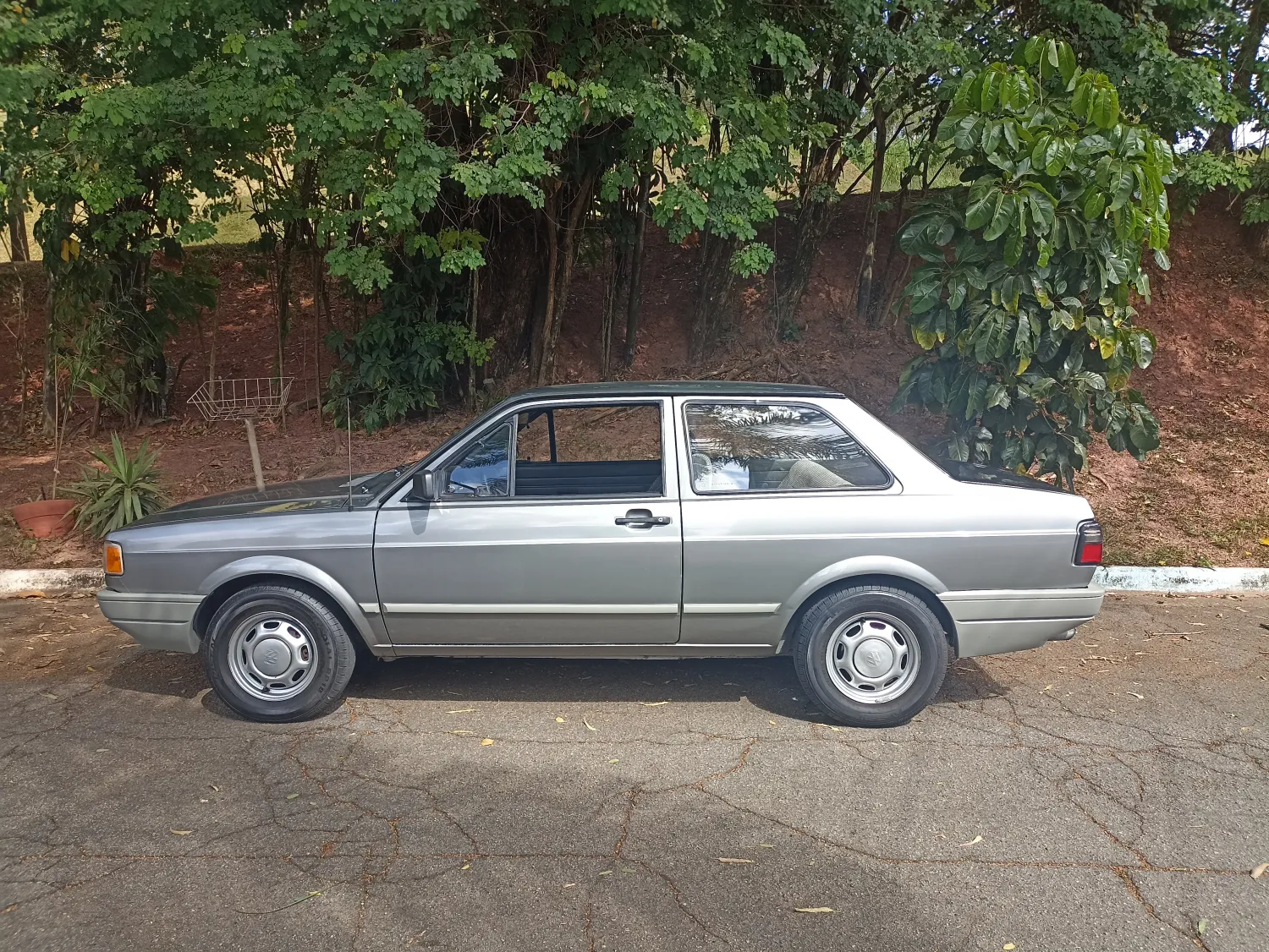 Voyage - Foto #28 do anúncio à venda de Carro clássico
