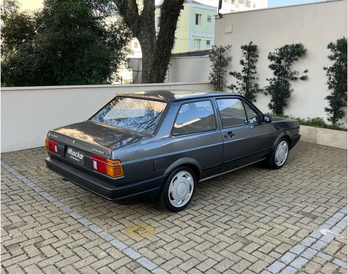 Voyage - Foto #7 do anúncio à venda de Carro clássico