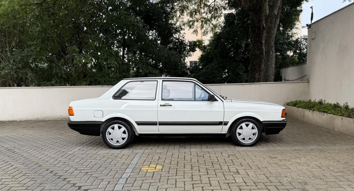 Voyage - Foto #11 do anúncio à venda de Carro clássico