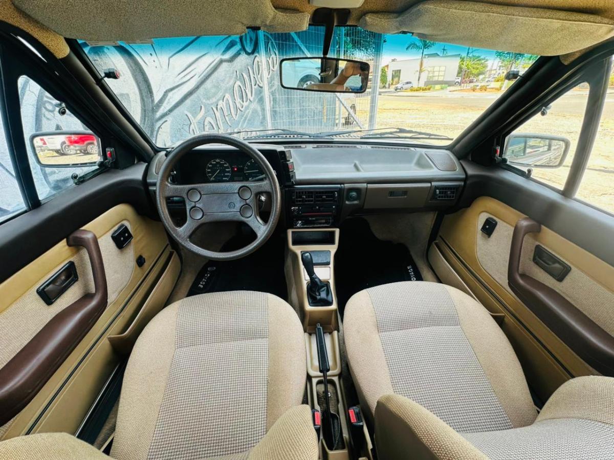 Voyage - Foto #9 do anúncio à venda de Carro clássico