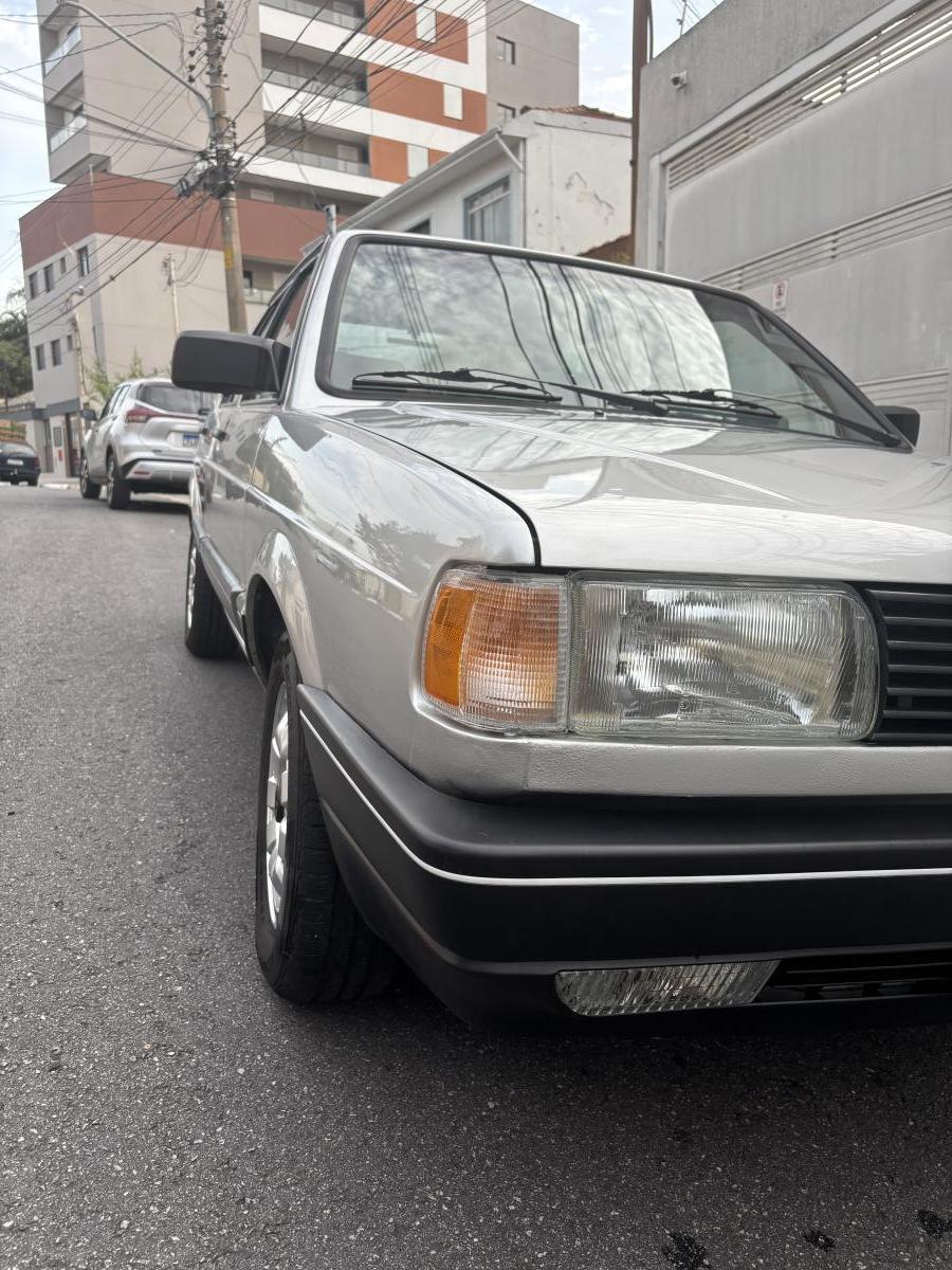 Voyage - Foto #12 do anúncio à venda de Carro clássico
