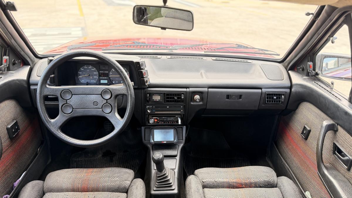 Voyage - Foto #11 do anúncio à venda de Carro clássico