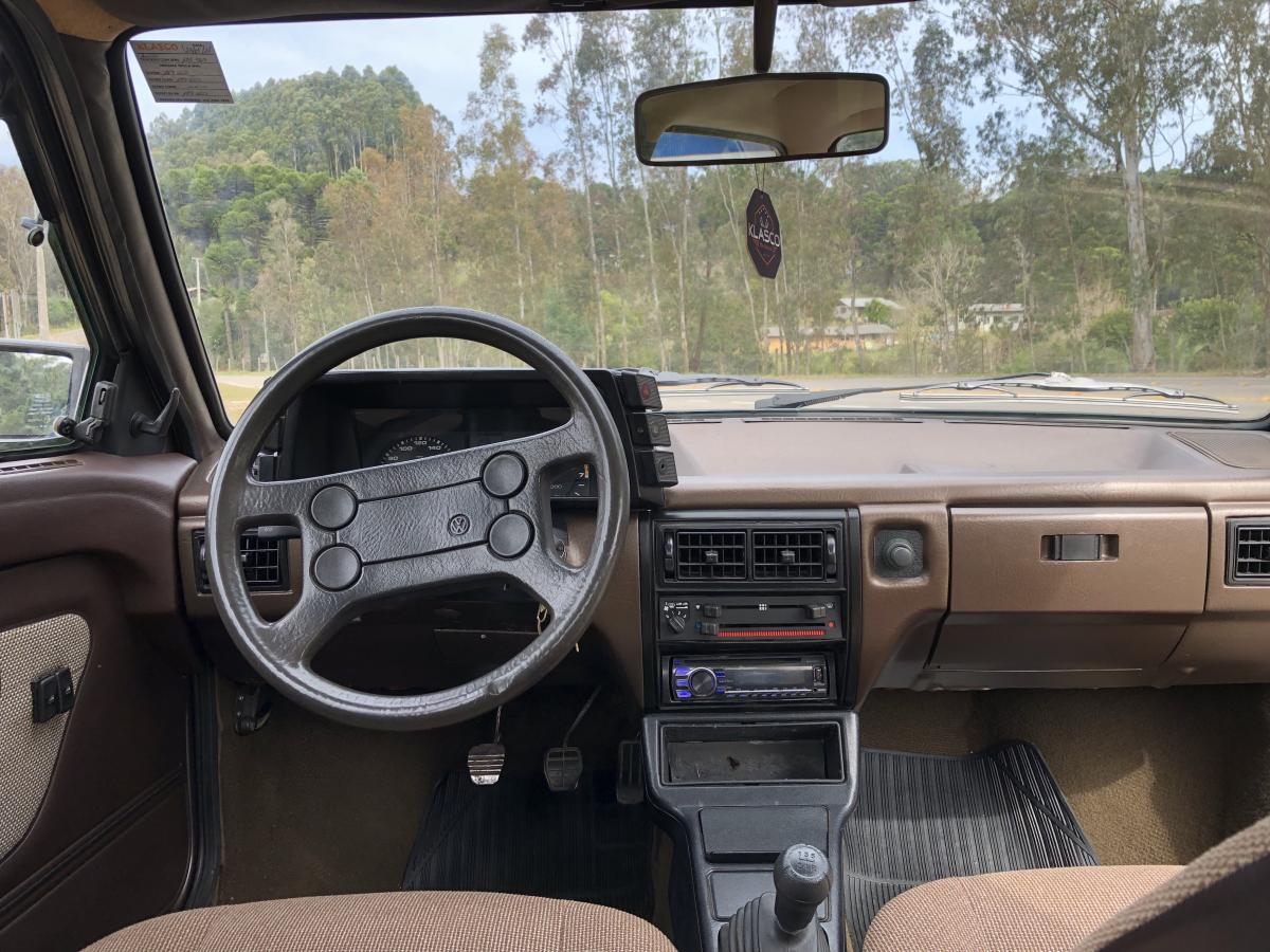 Voyage - Foto #11 do anúncio à venda de Carro clássico