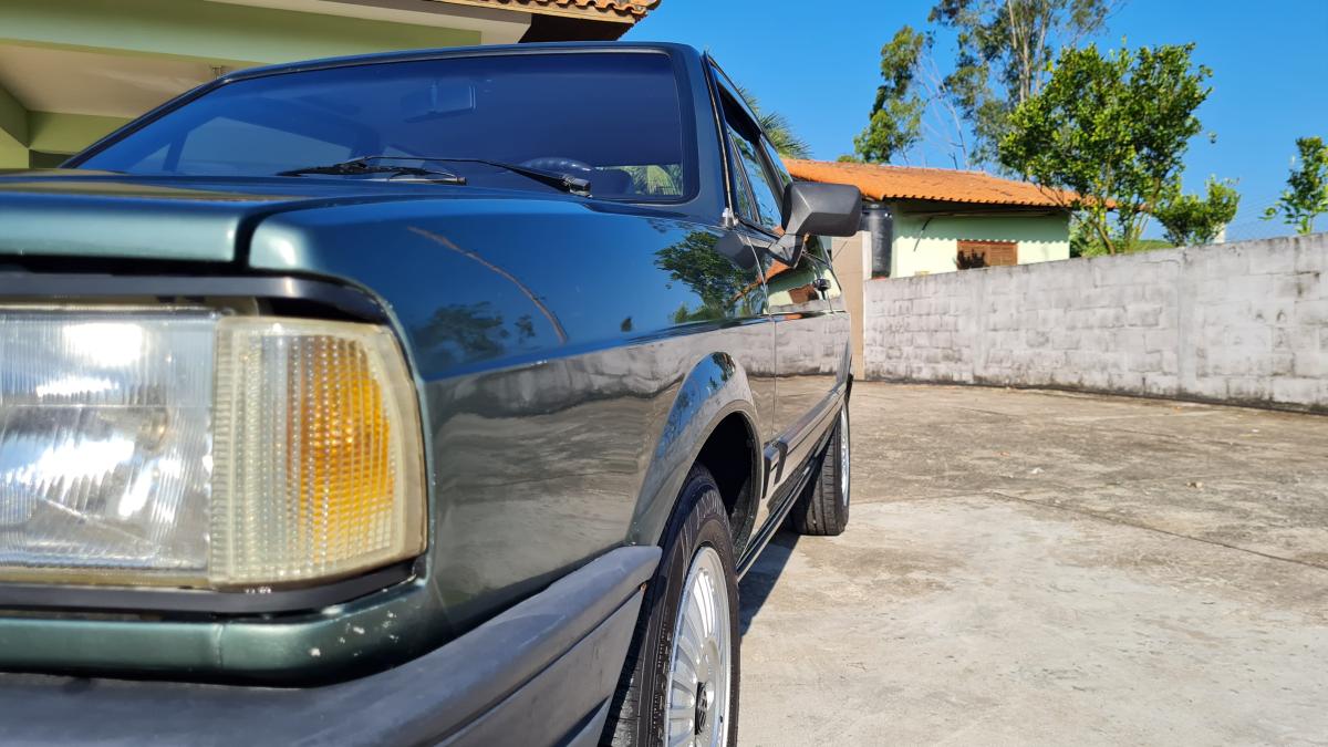 Voyage - Foto #17 do anúncio à venda de Carro clássico