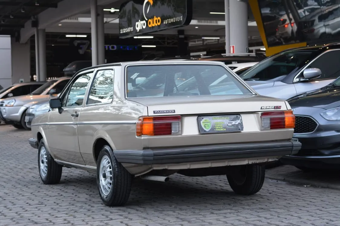 avv-volkswagen-voyage-ls-venda-500uict-imagem-004