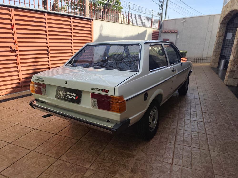 Voyage - Foto #10 do anúncio à venda de Carro clássico