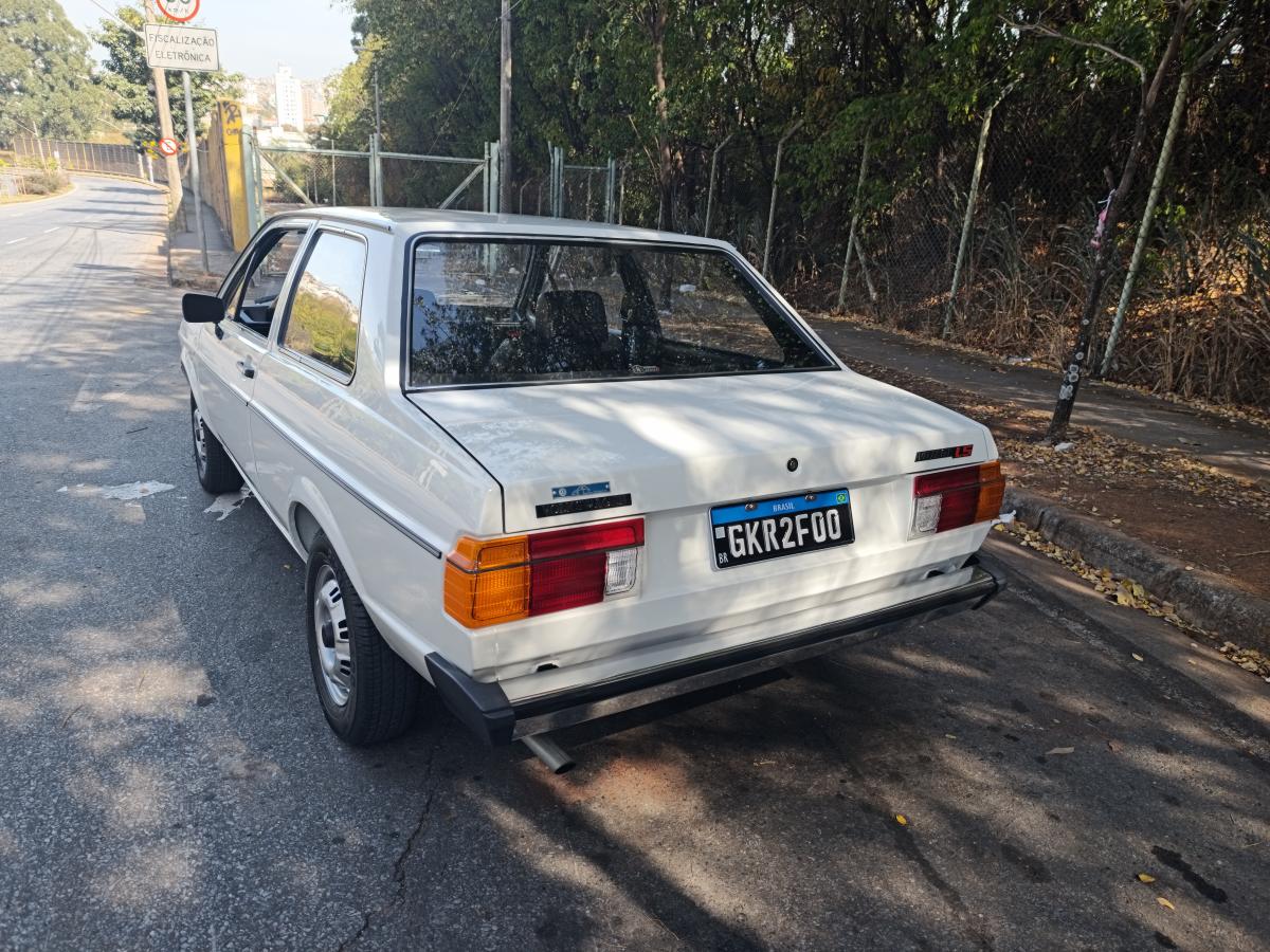 Voyage - Foto #18 do anúncio à venda de Carro clássico