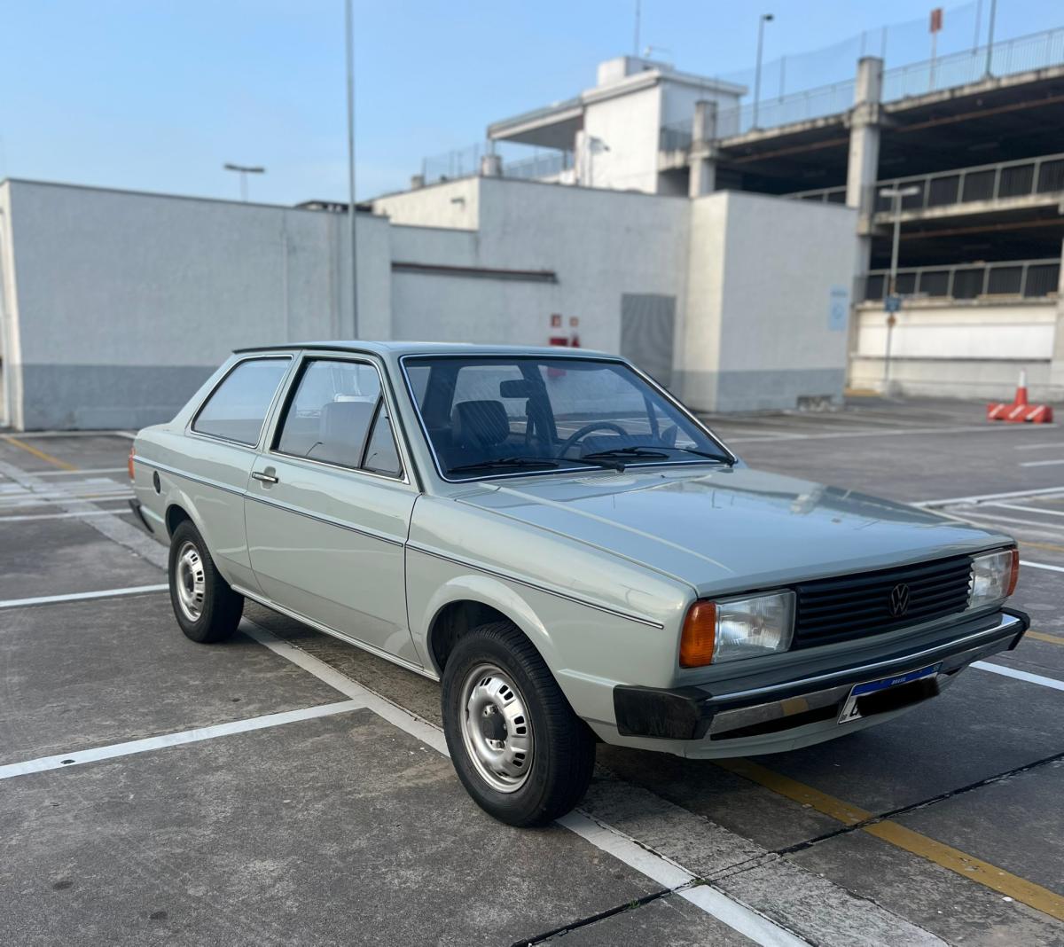 Voyage - Foto #13 do anúncio à venda de Carro clássico