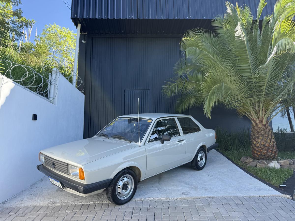 Voyage - Foto #10 do anúncio à venda de Carro clássico