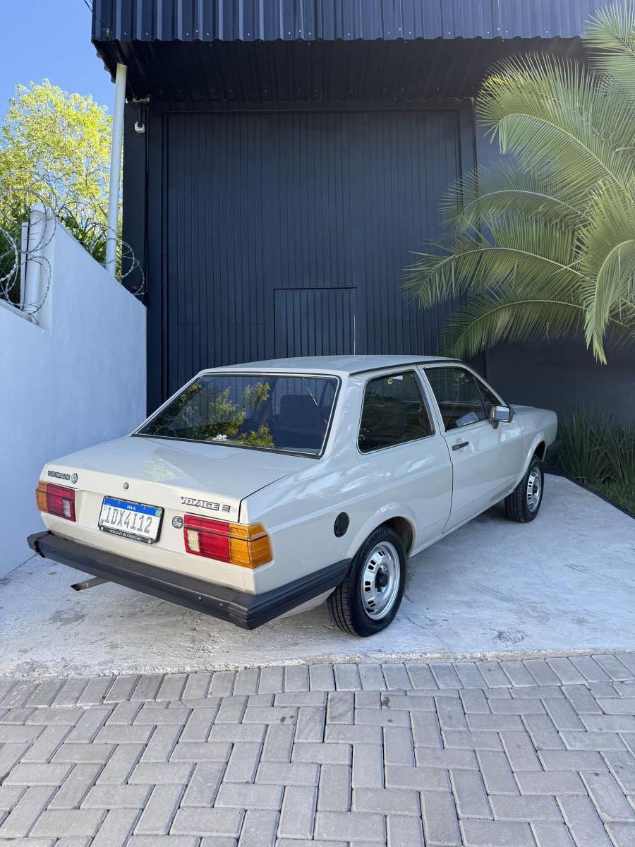 Voyage - Foto #14 do anúncio à venda de Carro clássico