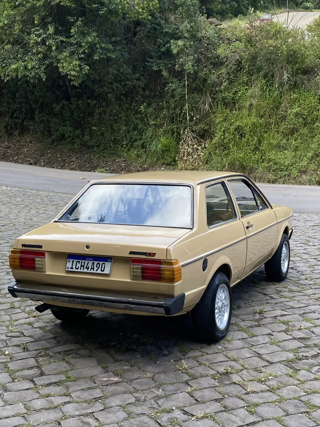 avv-volkswagen-voyage-venda-1e8bdfa-imagem-006