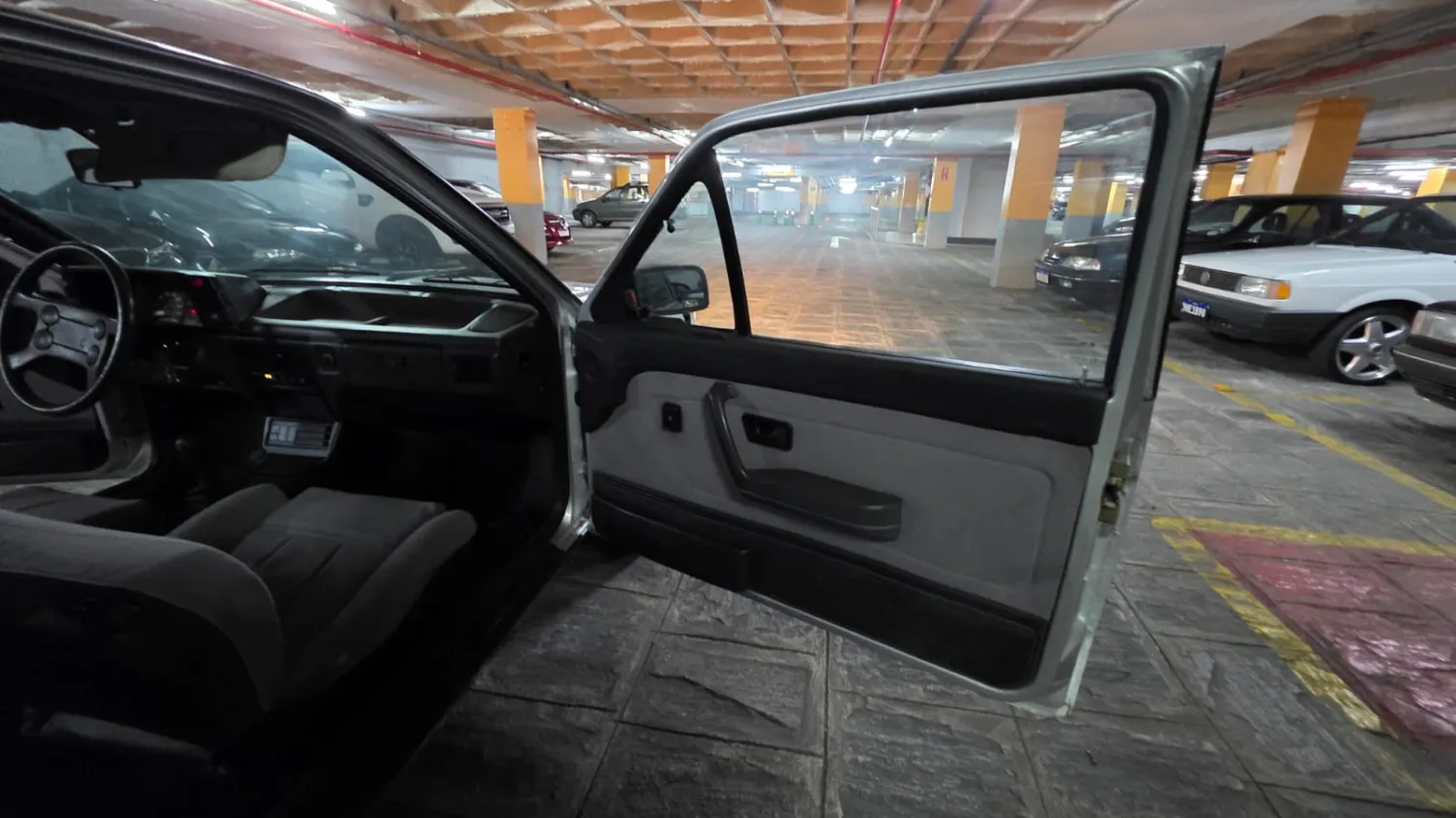 avv-volkswagen-voyage-venda-da774b4-imagem-013