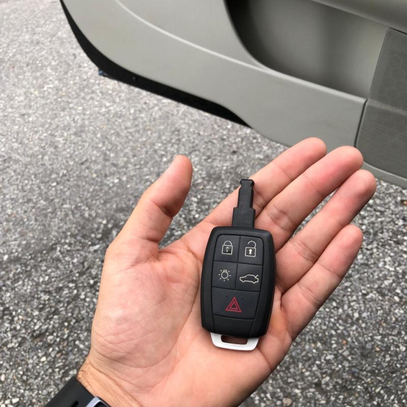 C30 - Foto #4 do anúncio à venda de Carro clássico