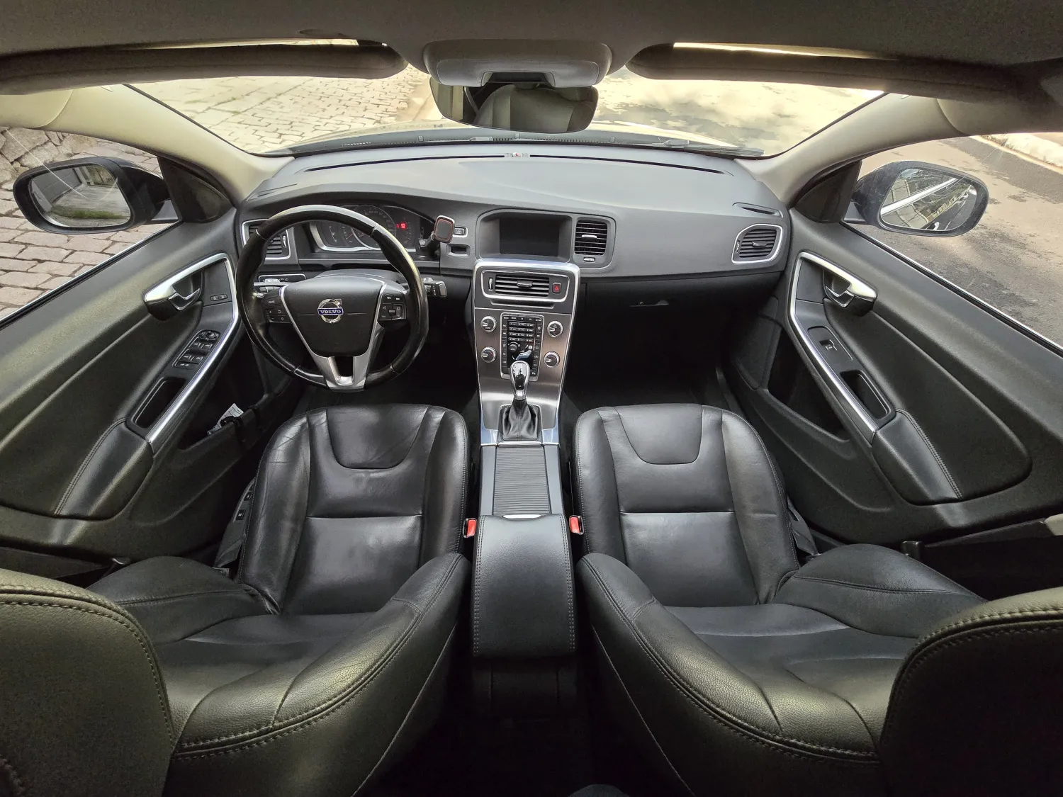 avv-volvo-s60-t5-venda-ig148q8-imagem-010