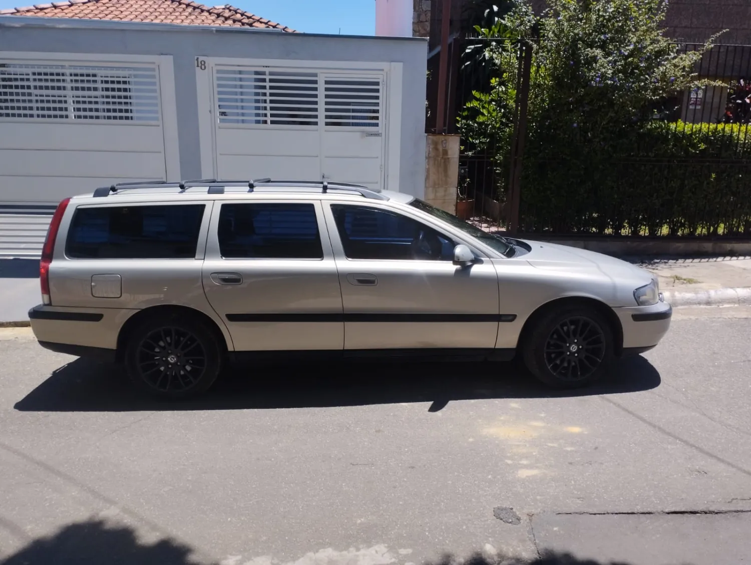 V70 - Foto #5 do anúncio à venda de Carro clássico