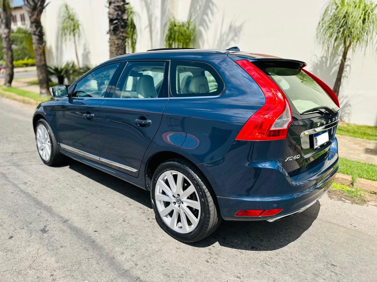 XC60 - Foto #9 do anúncio à venda de Carro clássico